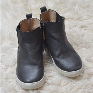 Boys Size One High Top Boots